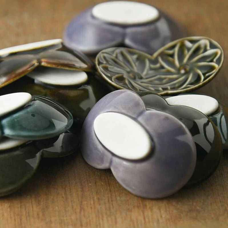 Botanical Motif Chopstick Rest — Olive - Image 8