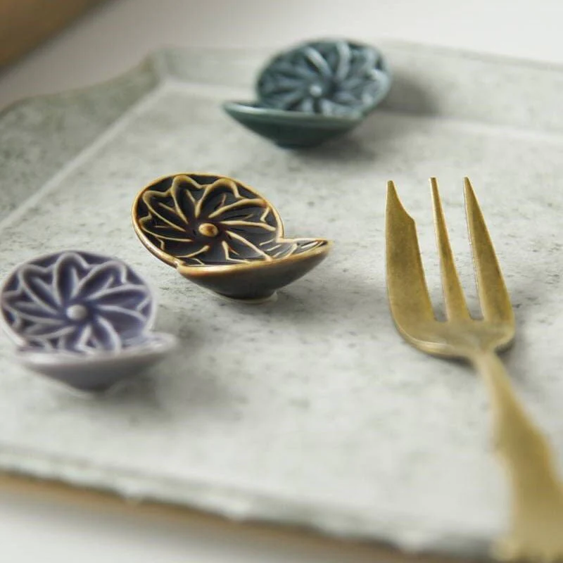 Botanical Motif Chopstick Rest — Purple - Image 7