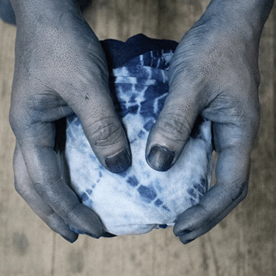 Furoshiki 100 – Naturally Indigo-Dyed Ichimatsu Gradation - Image 7