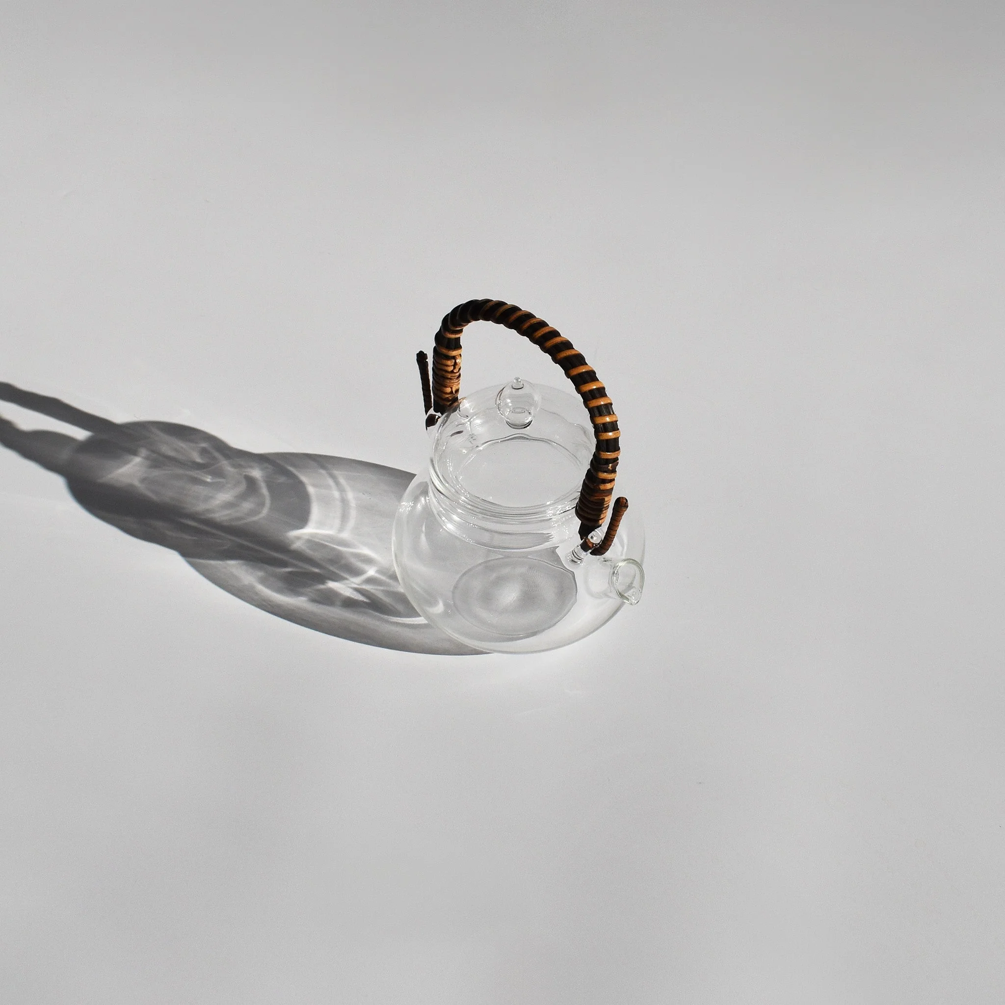 Glass Kyusu Teapot with Rattan Handle — 250ml - Image 8
