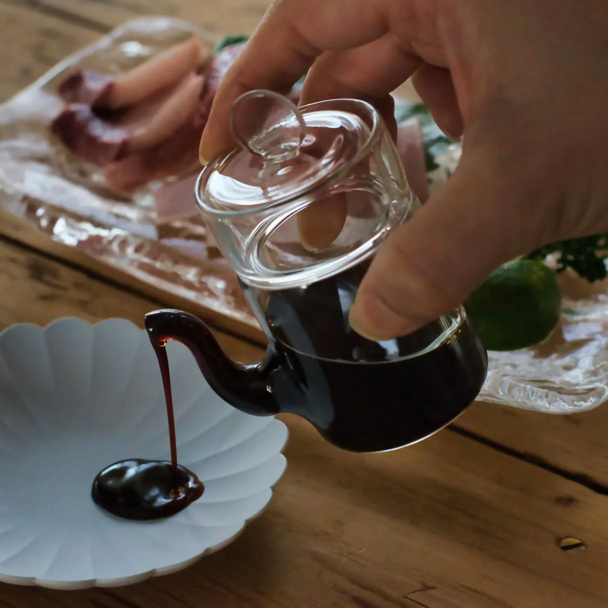 Japanese Smooth Pour Glass Soy Sauce Dispenser - Image 4