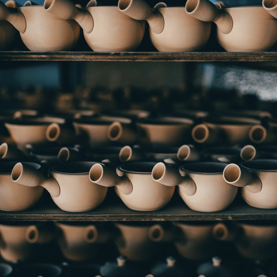 Nankei Apricot Kyusu Teapot — White Clay 320ml - Image 6