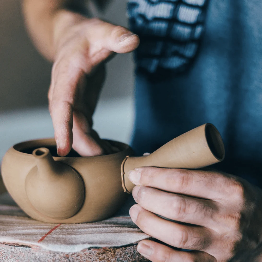 Nankei Apricot Kyusu Teapot — White Clay 320ml - Image 7