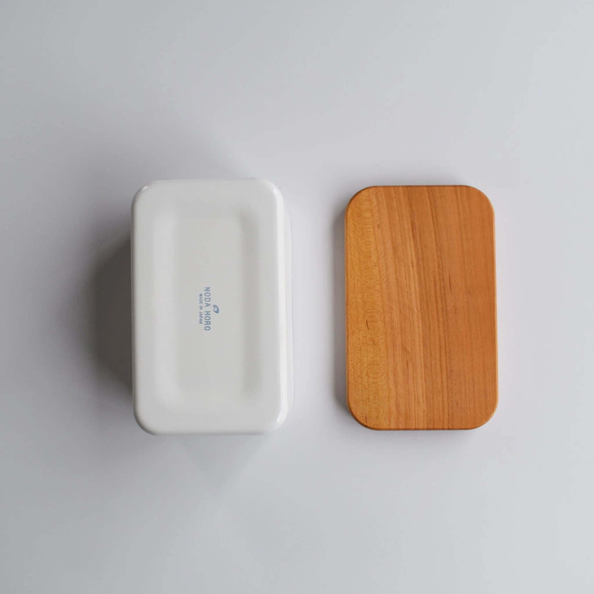Noda Horo Enamel Butter Case - Image 5