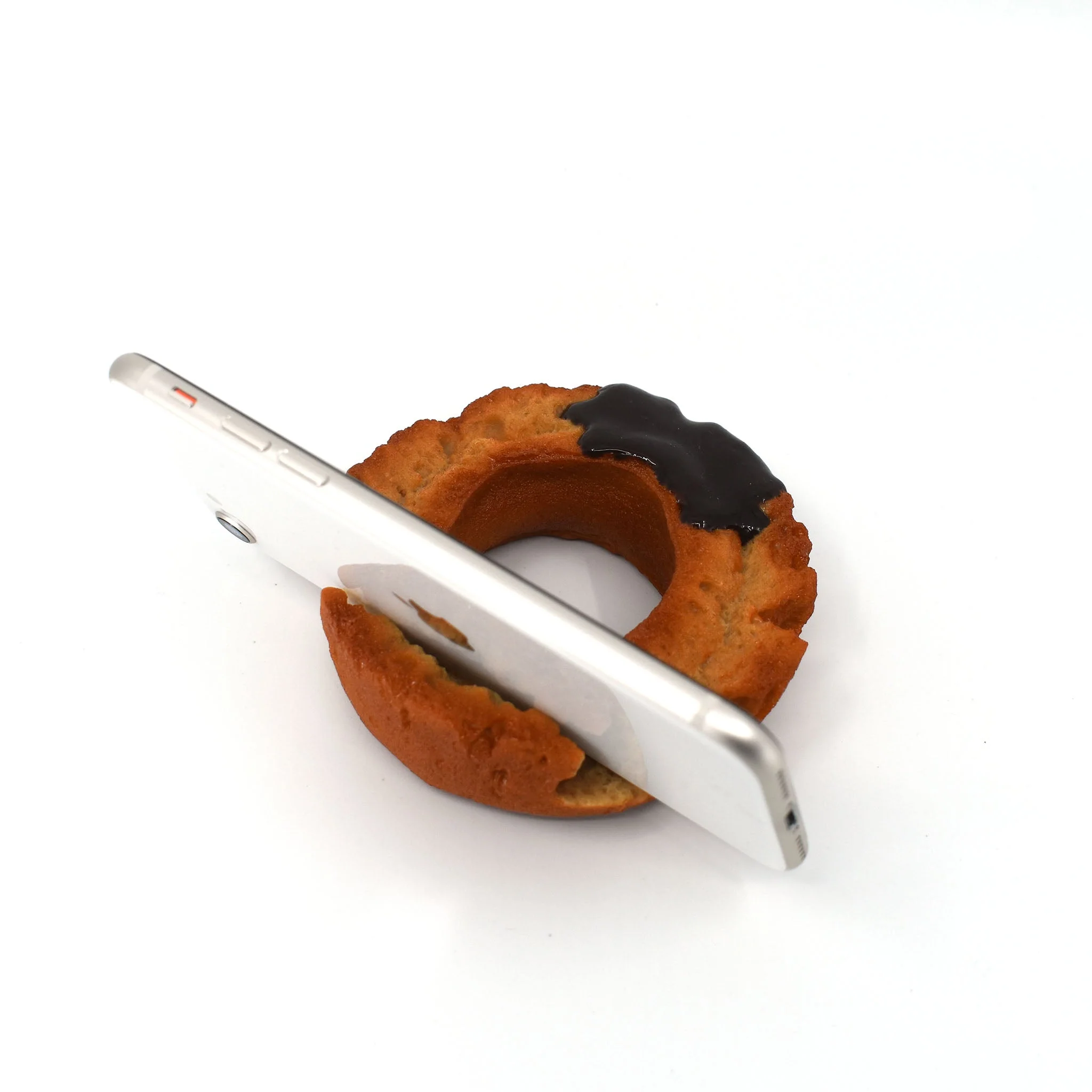 Vintage Donut Phone Stand - Image 3