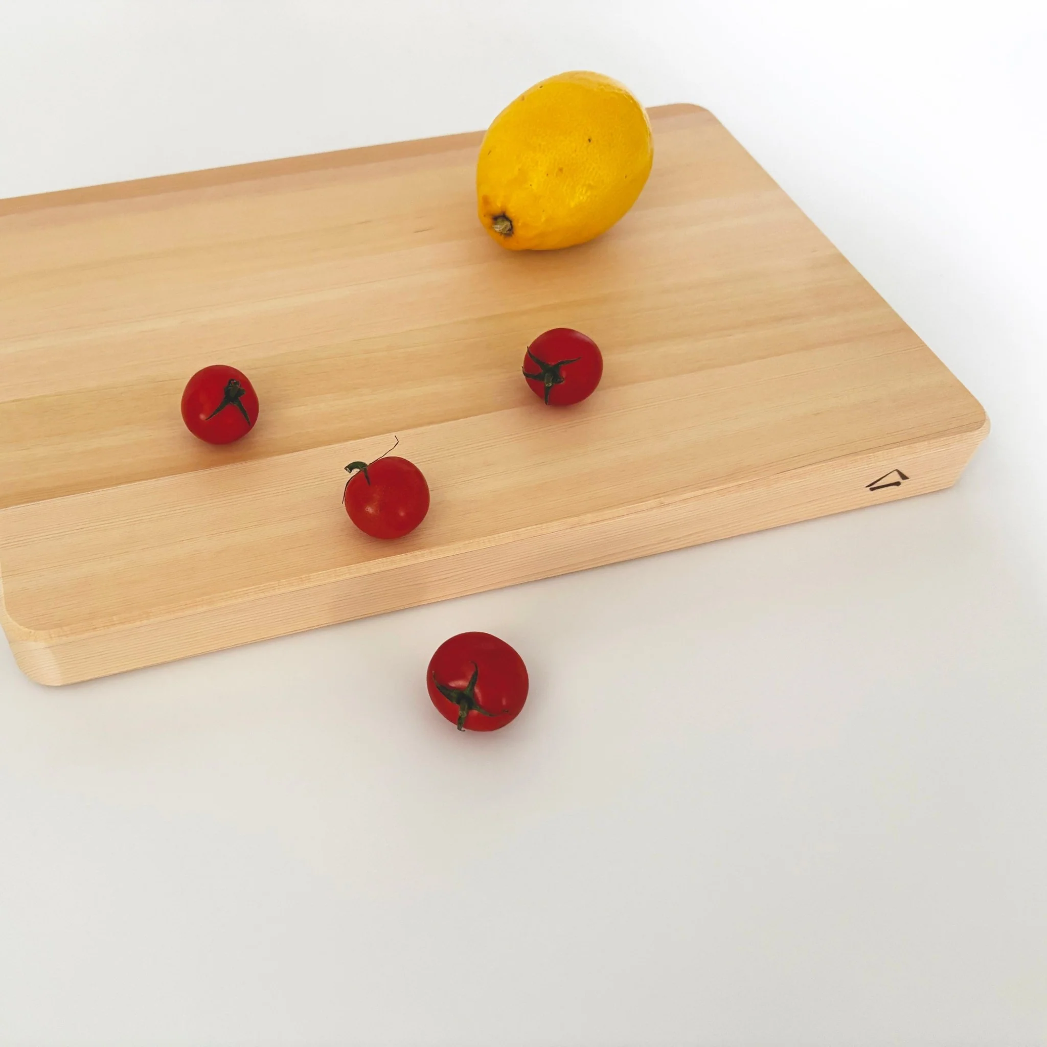 Yamaichi Hinoki Rectangle Cutting Board - Image 8